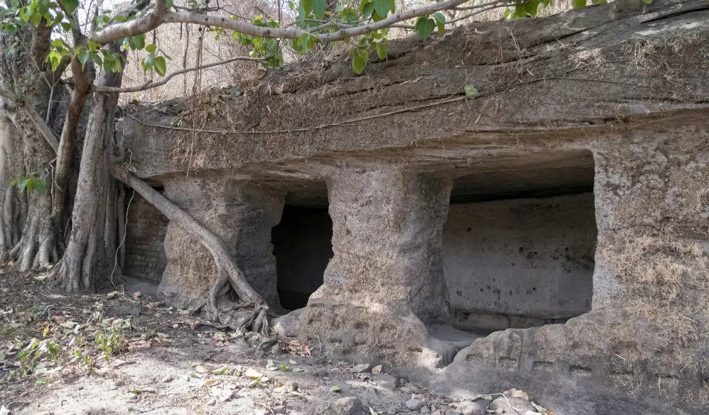 Bandhavgarh Caves, Bandhavgarh National Park, Madhya Pradesh, India